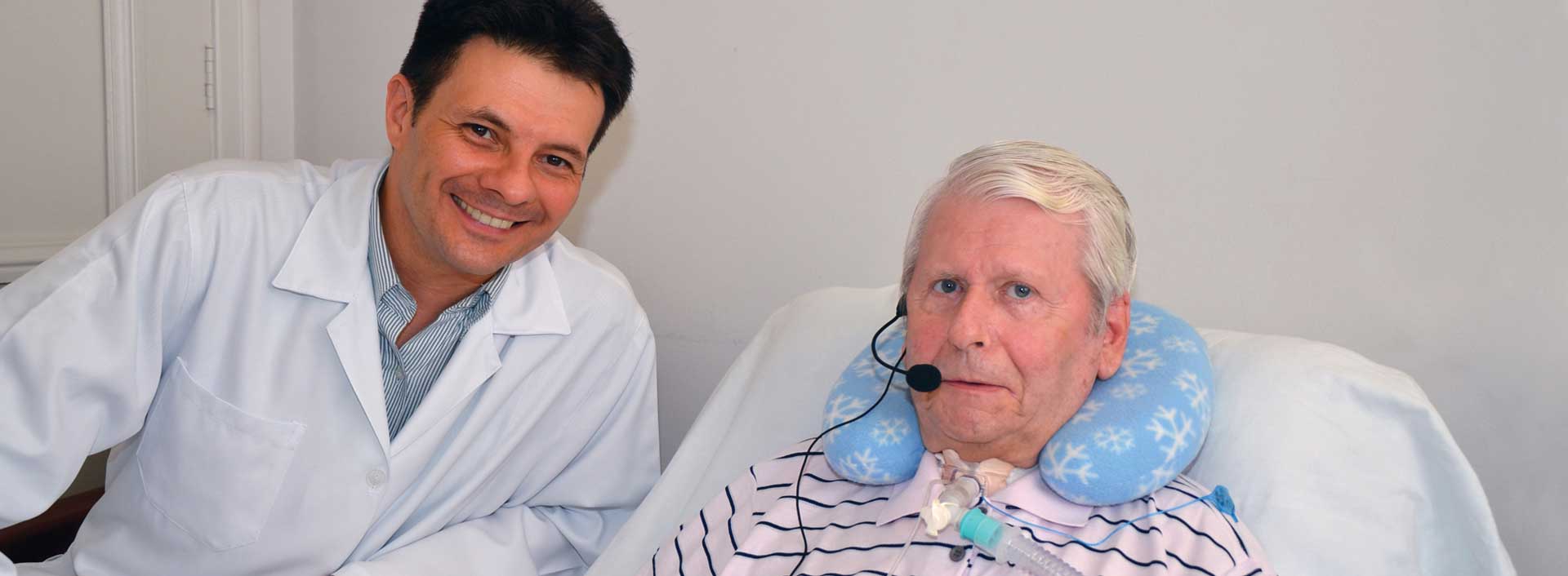 Passy Muir international distributor with patient Passy Muir international distributor with patient